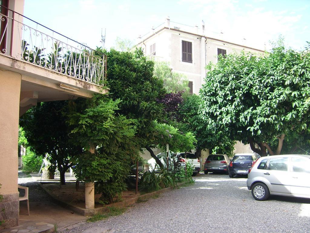 Albergo Fiorenza&Banksia Meublè Alassio Extérieur photo